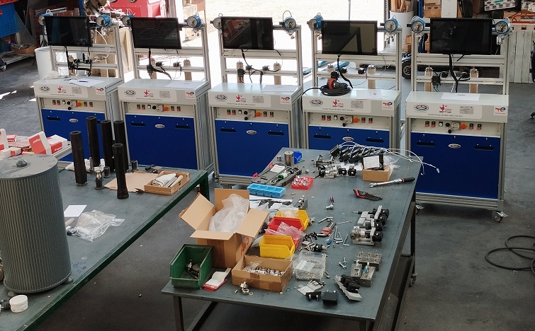 Commande de 5 pompes double corps 300 cm3